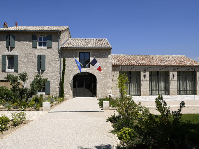 Réhabilitation et extension de la Maison Postiferi à Eygalières
