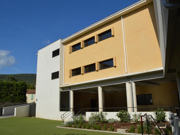 Extension of the Sainte Marthe Middle School in Draguignan