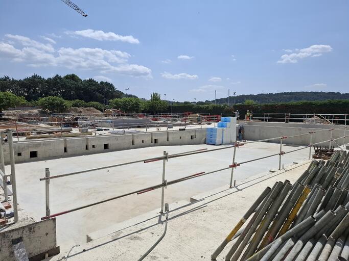 Piscine couverte à Châteaurenard
