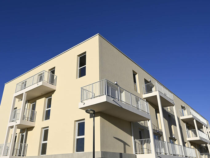 Residence of 47 Apartments in Monteux