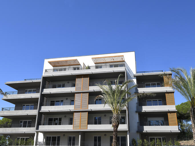 "Residence Le Domaine Des Cigales" of 116 Apartments in Fréjus