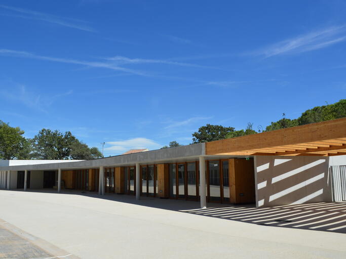 Extension of the School and Construction of the School Restaurant in Gréasque