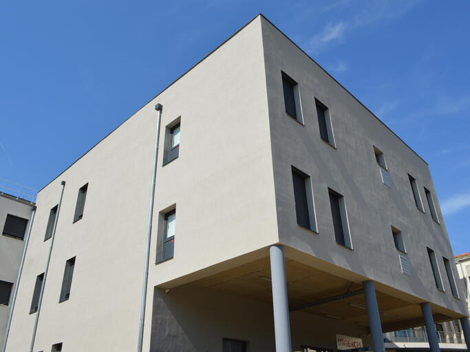 Extension and Restructuring of the Jules NIEL Hospital in Valréas