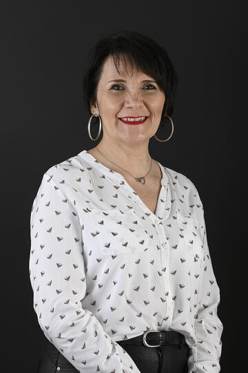 Karine ANNALORO
Administrative Manager